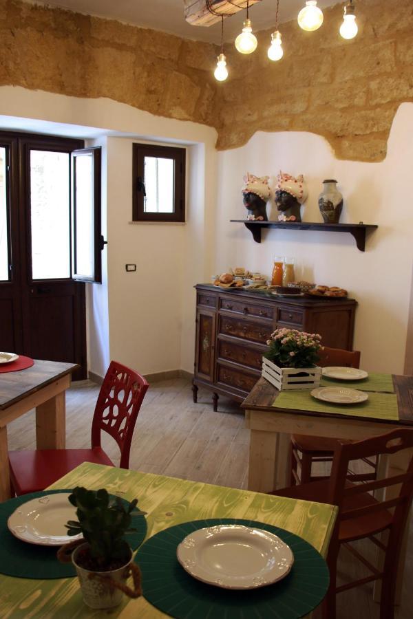 Il Sole Dei Greci Bed & Breakfast Agrigento Bagian luar foto